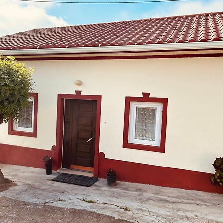 Mae Home Carril Caldas Da Rainha Eksteriør bilde