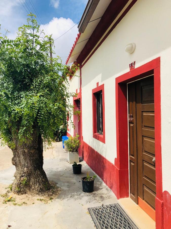 Mae Home Carril Caldas Da Rainha Eksteriør bilde