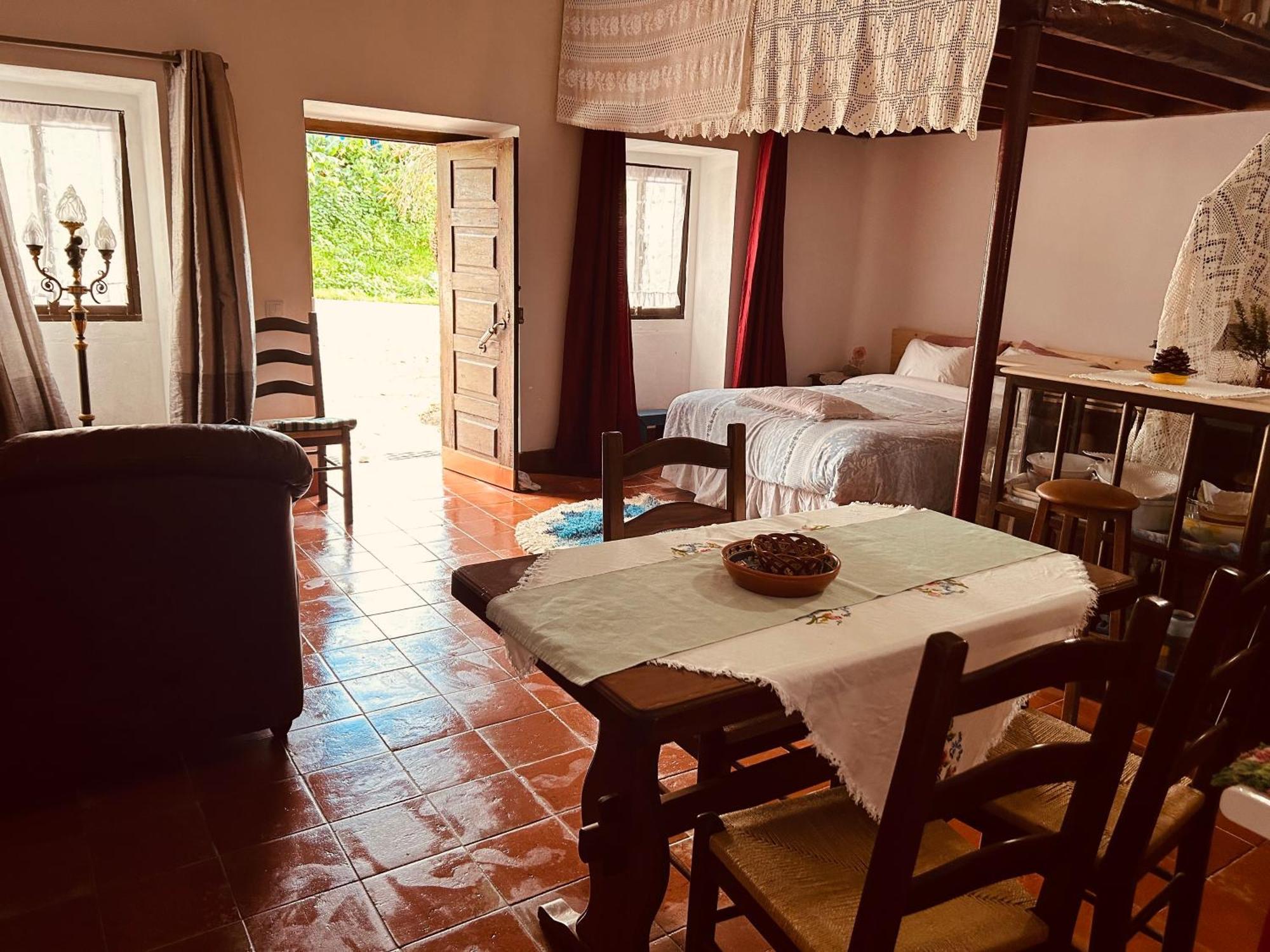 Mae Home Carril Caldas Da Rainha Eksteriør bilde