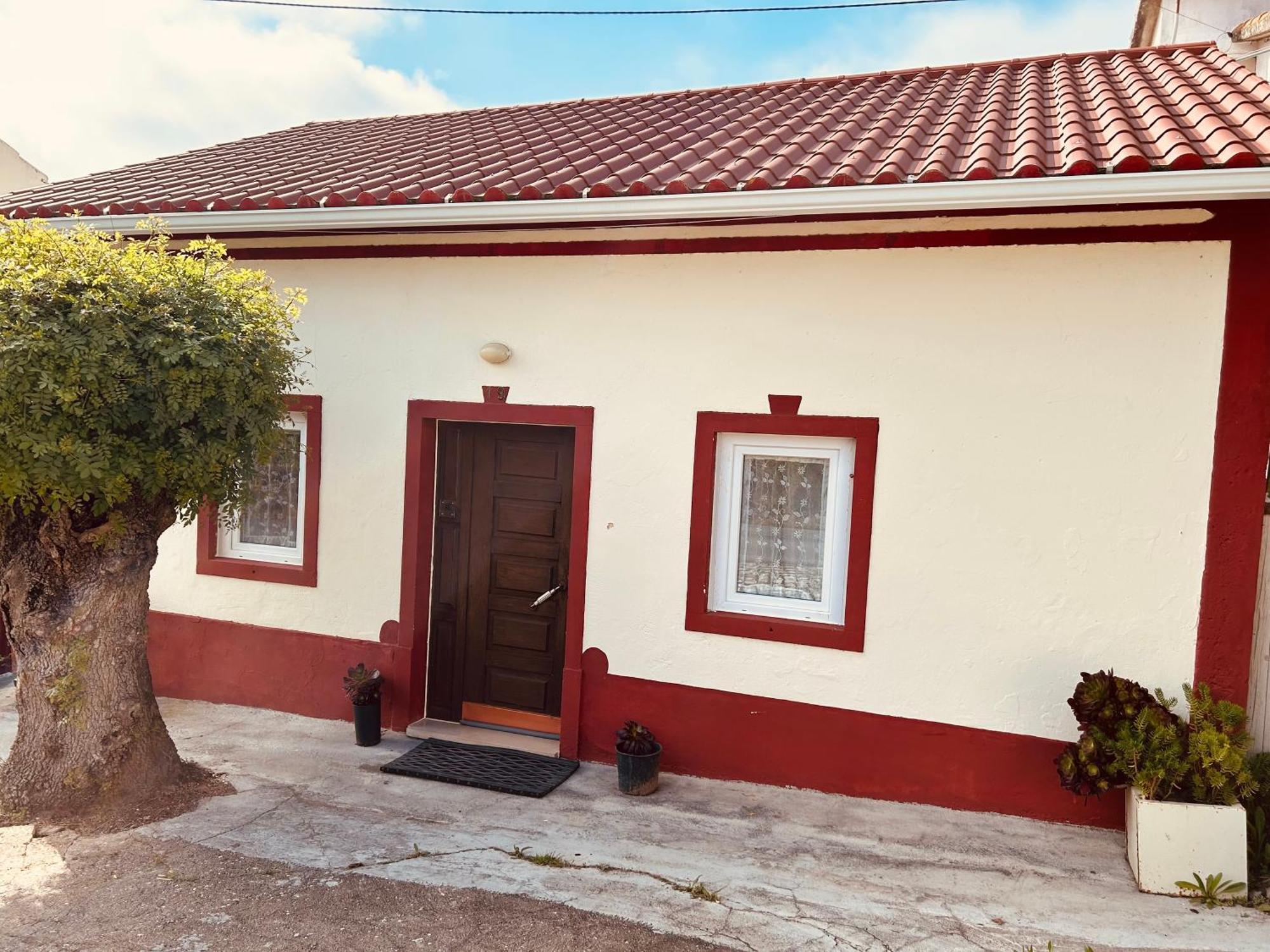 Mae Home Carril Caldas Da Rainha Eksteriør bilde